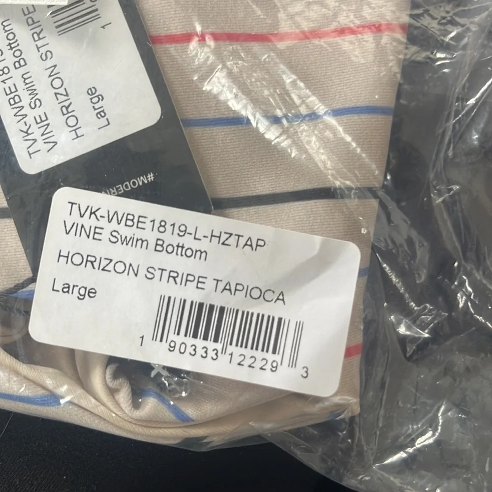 Tavik nwt vine